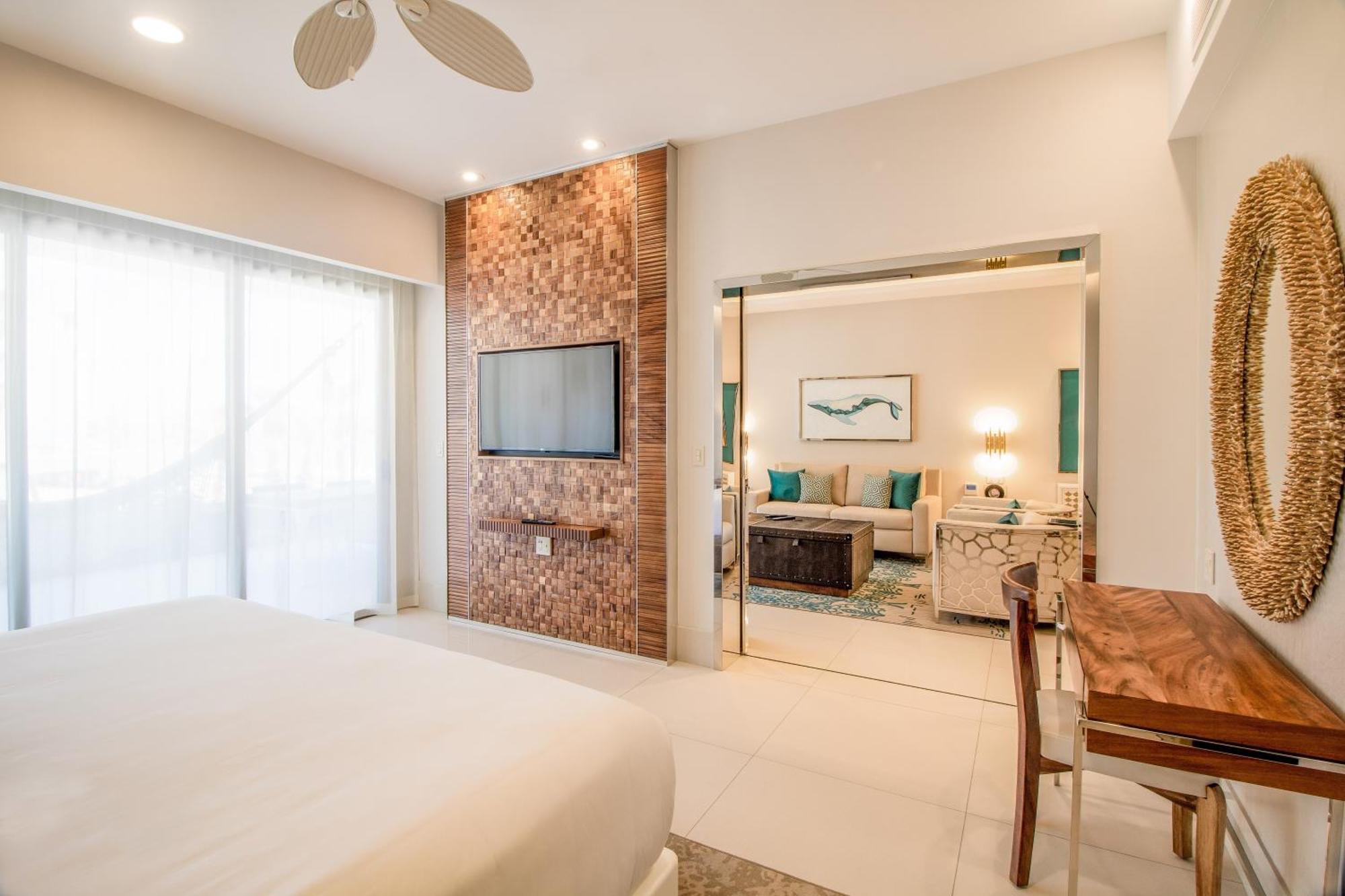 Two-Bedroom Ocean View 1 King Bed 2 Queen Beds